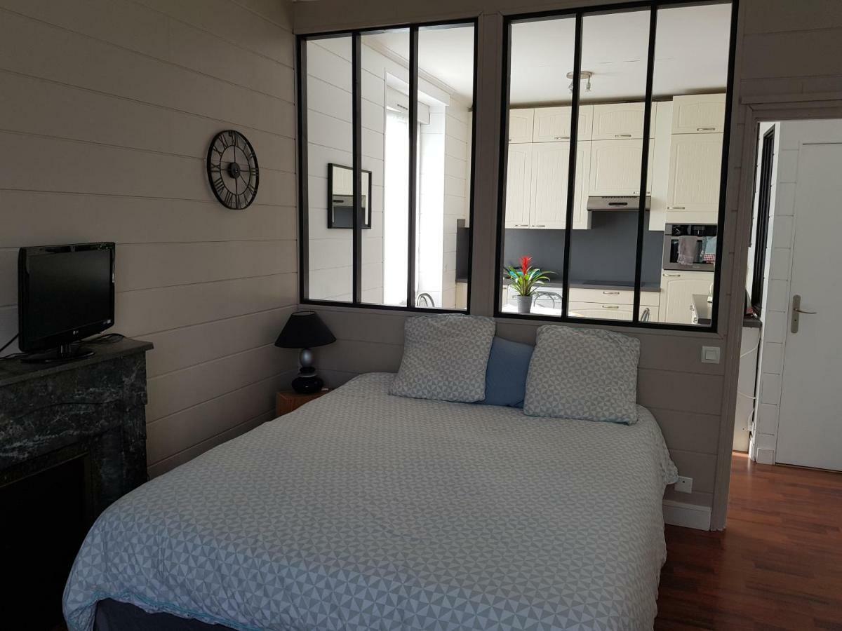 Studio Lumineux Brest Avec Boites A Cles Appartement Buitenkant foto